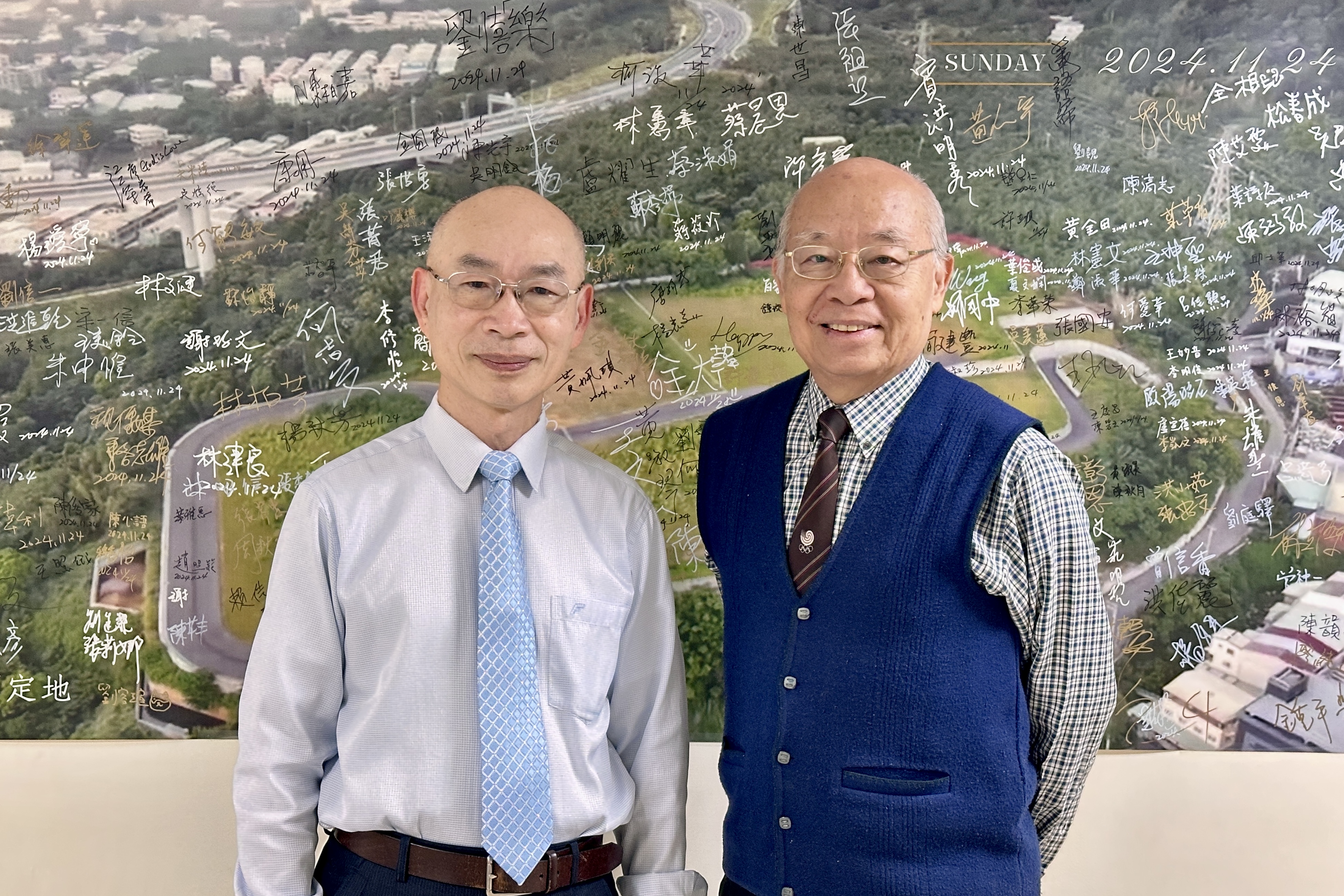 趙大衛院長和廖元威牧師合影。（中台神學院提供）